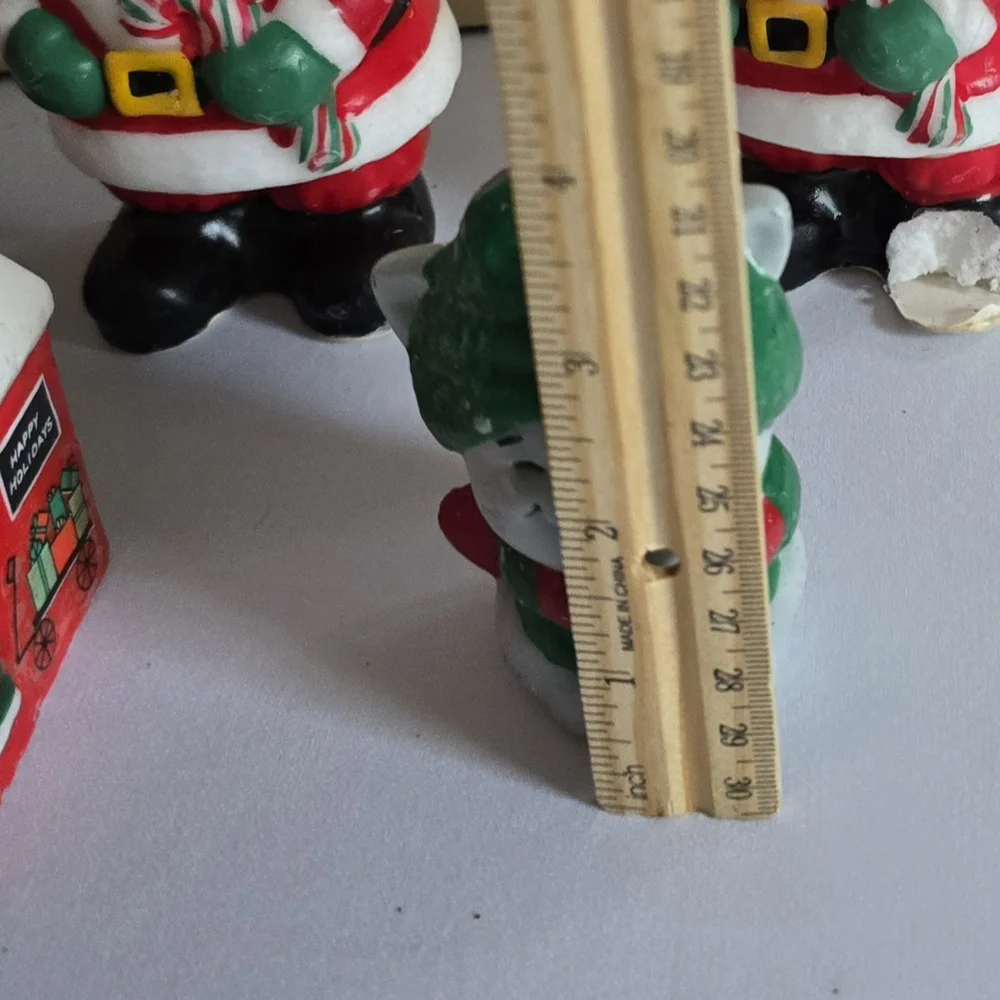 Vintage LOT XMAS Candles 1 Christmasville Schoolhouse,  3 Santas, 1 Avon Kitty
